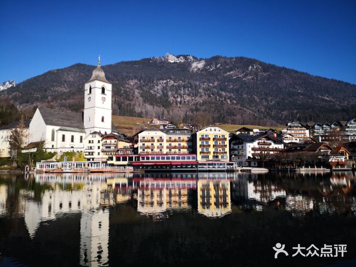 沃尔夫冈湖图片