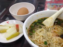 -牛一嘴·兰州牛肉面·大盘鸡(财富中心店)