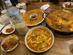 -喇喇排骨火锅·传统韩式脊骨汤(望京西园总店)