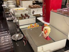 -圣丰索菲特·2 On 988 Café 自助餐厅