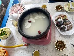 -墨脱石锅椰子鸡•海鲜糟粕醋(榆亚路店)