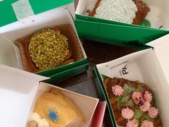 应季白巧水果千层-PAOPAO Bakery&Café(港汇店)