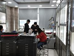 -中国丹阳眼镜城