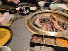 -铭牛烧肉·和牛海鲜自助(高新月牙湖店)