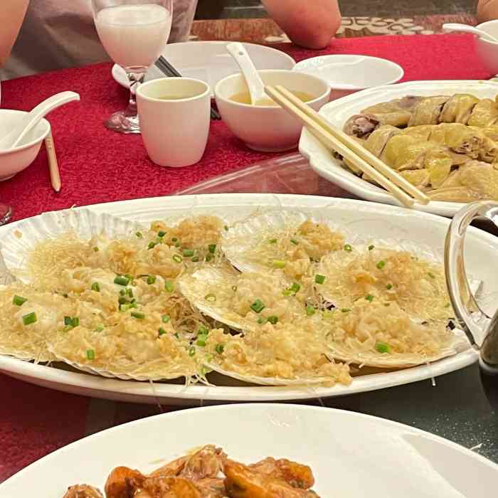 粤珍轩海鲜酒楼-"[薄荷]环境:非常好找,从酒店骑自行车.