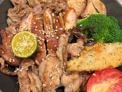 能量三拼烧肉饭-牛邸·烧肉饭(来福士店)