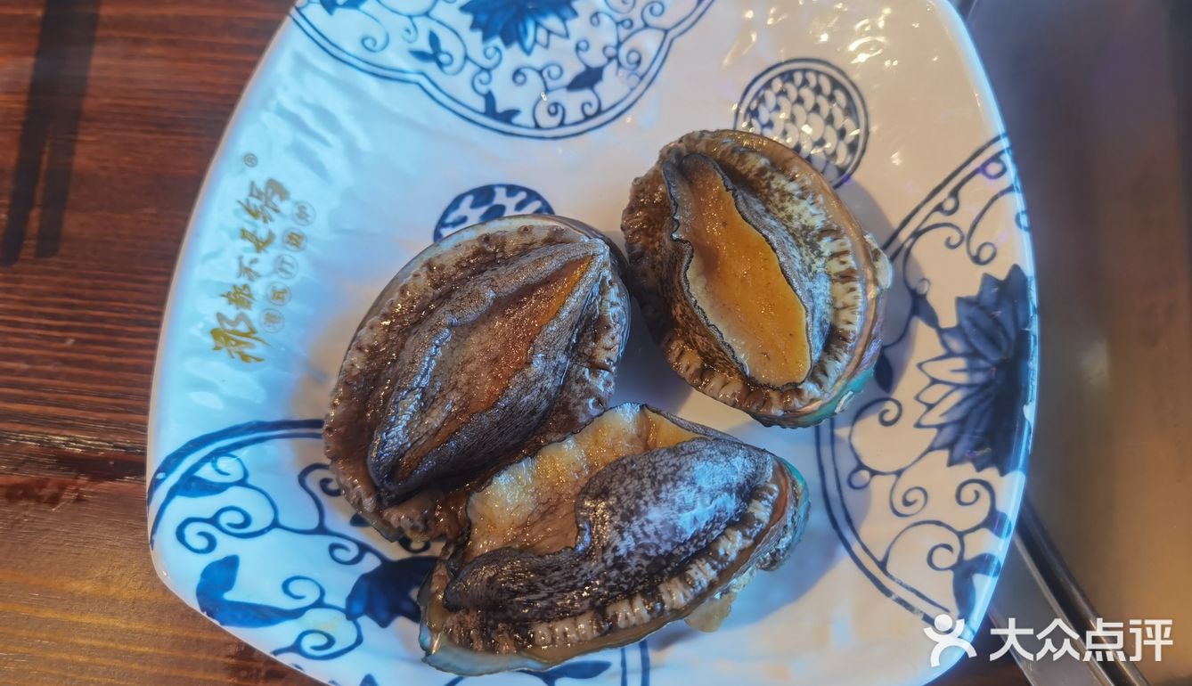 吃吃喝喝好开心，吃好还可以到外面拍照好开心