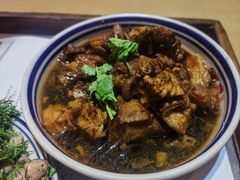 扒蒸肘子-張飛扒肉•四代传承(中央大街店)