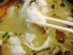 -周鱼小馆石锅酸菜鱼(活力汇店)