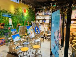 -故事馆手作综合体验馆