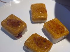 -阿瓦山寨·湘菜现炒·剁椒鱼头王(咸阳总店)