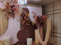 -黄埔华苑酒家(黄埔店)