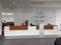 -上海宝信宝马4S店