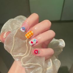 -吉吉靓甲美睫