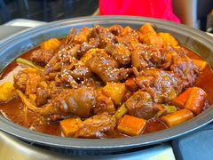 猪蹄排骨煲-徐记小怪兽肉蟹煲(中央大街店)