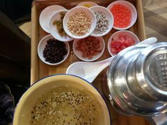 -热火朝天鲜切牛肉火锅(南强街巷店)