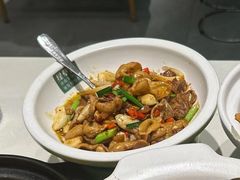 -绿草地·湘菜(7mall店)