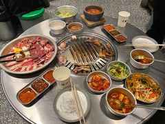 -馥二代韩式烤肉 2세대 불고기(喷水池店)