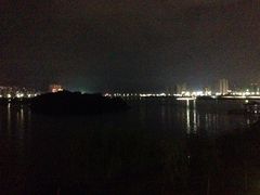 夜景-飞来湖湿地公园