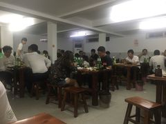 大堂-宝瑞门钉肉饼店
