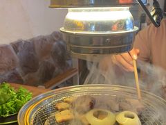 -叽叽扎扎烤肉场(生态城万达店)