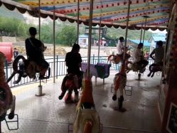 -窦王岭景区游乐场