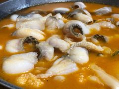 思茅酸汤鱼片-老滇山寨•云南特色菜•地方菜•民族风情歌舞表演(金碧店)