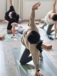 -爱尔乐美孕产瑜伽·普拉提