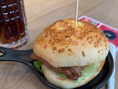 -必胜客(航洋国际店)