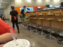 -呷哺呷哺(普陀乐购真北店)