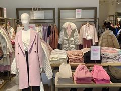 -URBAN REVIVO(北京斯普瑞斯奥特莱斯店)