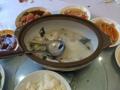 -天乐农家鱼头王(天目湖店)