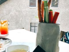 -穹六人间 people 6(岳阳路店)