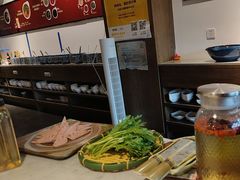 -尚尚仙·酸汤猪手·猪肚鸡火锅(华联万柳购物中心店)