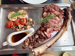 战斧牛排-恰餐厅及酒吧CHAR Bar & Grill(北京三里屯洲际店)