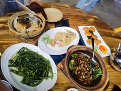 -聚味大牌档·粤菜·啫啫煲·砂锅粥