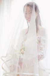 -艾朵婚纱