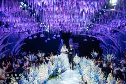 -LA GRACE高端婚纱礼服定制馆