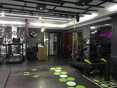 -简·无界健身工作室·运动康复·体态(石厦店)