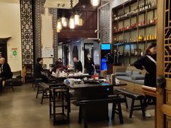 大堂-仁虎老火锅(黄泥磅店)