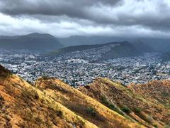 -钻石头山