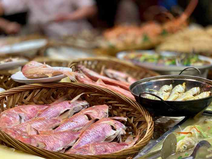 富苑饮食-"奔着舌尖和深夜食堂双双推荐的餐厅来宵夜,.