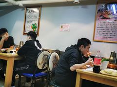 大堂-蛙大侠香辣牛蛙火锅店(总店)