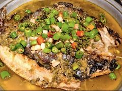 -令狐冲·炭烤活鱼(宝龙店)