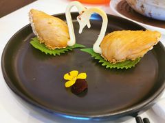 栗茸天鹅酥-白天鹅宾馆-宏图府餐厅