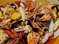 -休记光头香辣蟹干锅店(衣冠庙店)