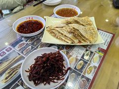 猪肉肉饼-华天二友居肉饼(宫门口店)