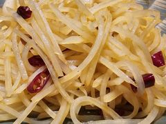 酸辣土豆丝-丝路金桃·新疆菜(徐汇店)