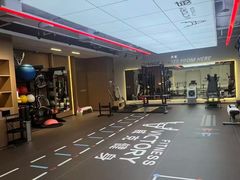 -威克健身游泳(万菱汇店)