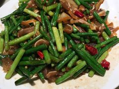 -梁家大院•农家菜(昆山会展中心店)